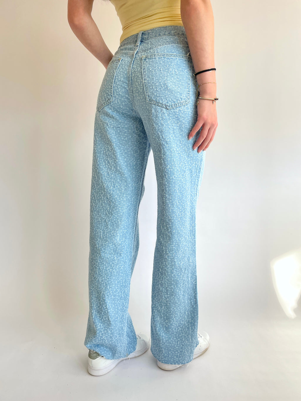 Straight Leg Embroidered Midwaist Jeans Stretch | 004