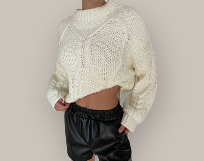 Cable Knit Sweater | White